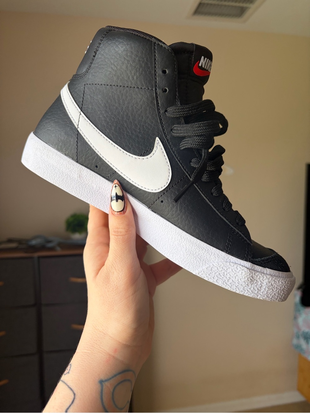 KIDS Nike Black/White High-Top Sneakers